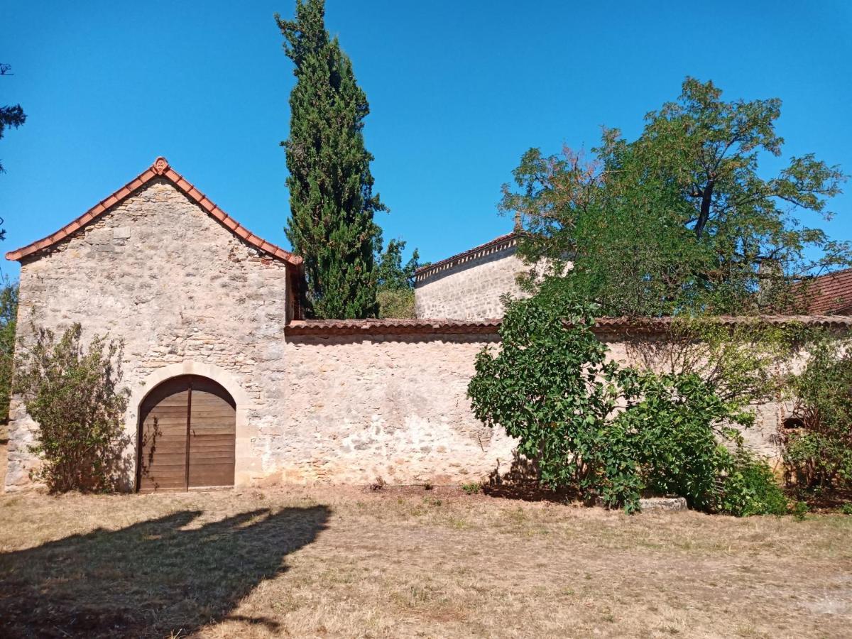 Bed and Breakfast Les Granges De L Abbaye Ginals Esterno foto